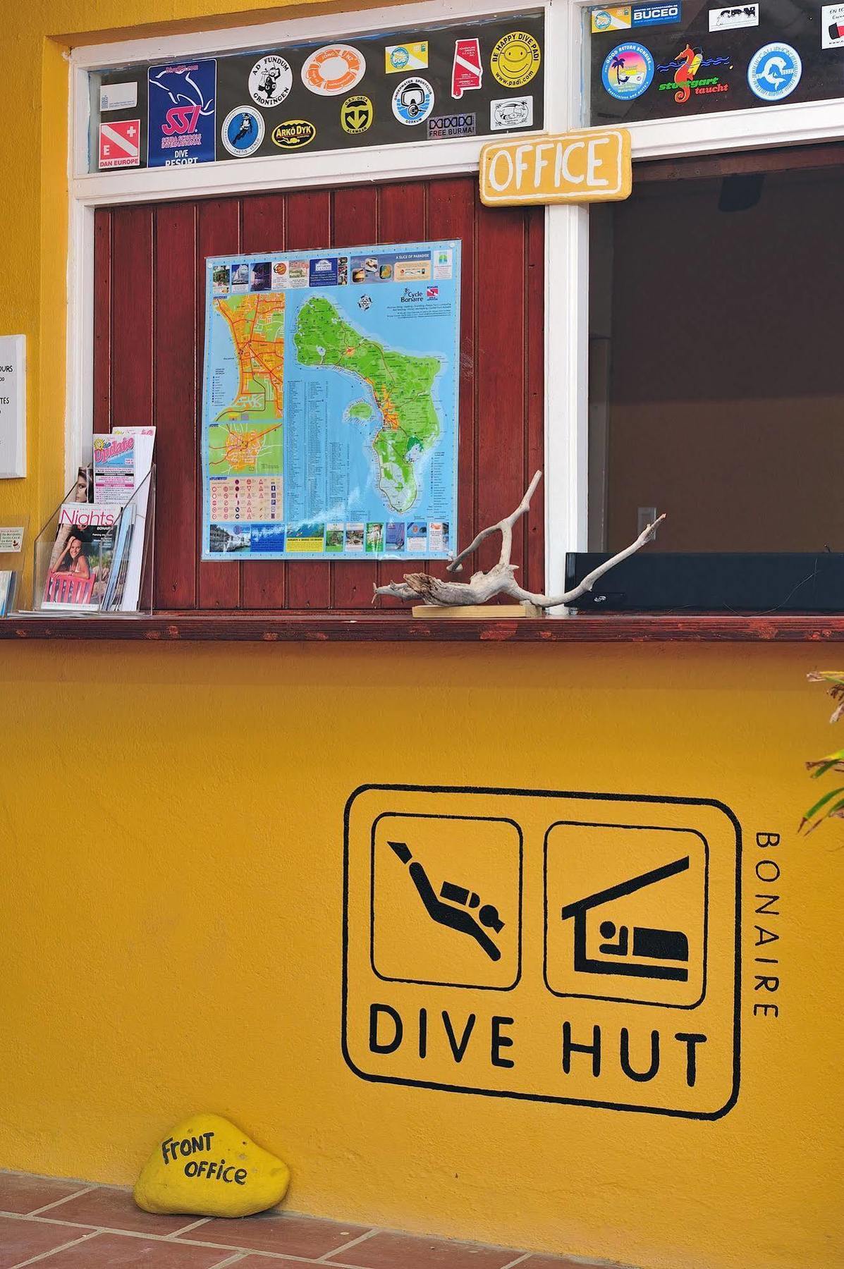 The Dive Hut - Boutique Apartments Playa Eksteriør bilde